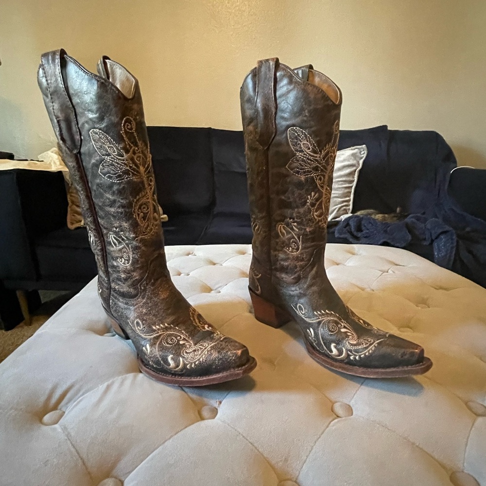 Dragonfly Embroidered Cowgirl Boots - image 1